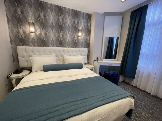 Imagen de la habitación del Hotel Weingart Seaside. Foto 11