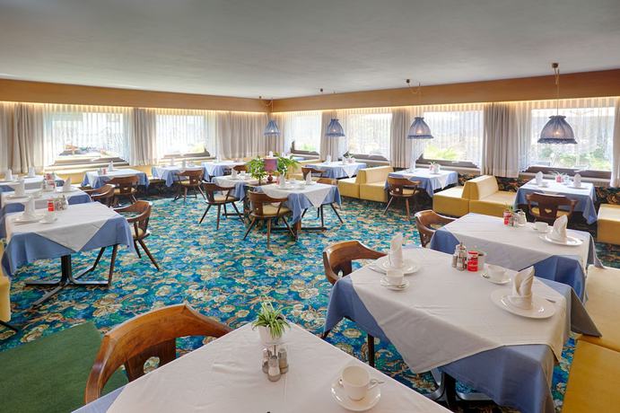 Imagen del bar/restaurante del Hotel Weingarten. Foto 7