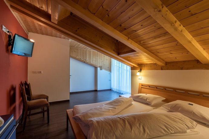Imagen de la habitación del Hotel Weingarten, St. Nikolaus - San Nicol&ograve;. Foto 10