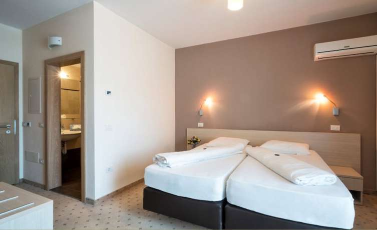 Imagen de la habitación del Hotel Weingarten, St. Nikolaus - San Nicol&ograve;. Foto 11
