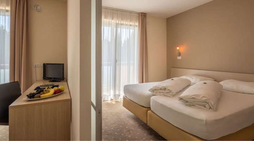 Imagen de la habitación del Hotel Weingarten, St. Nikolaus - San Nicol&ograve;. Foto 19