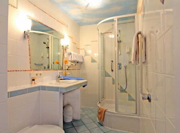 Imagen de la habitación del Hotel Weing&auml;rtner. Foto 11