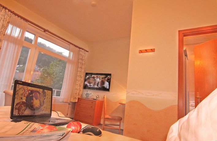 Imagen de la habitación del Hotel Weing&auml;rtner. Foto 17