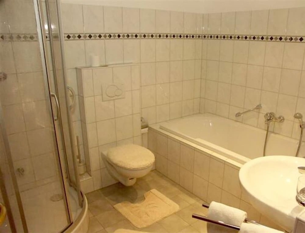 Imagen de la habitación del Hotel Weinhaus Grebel. Foto 3