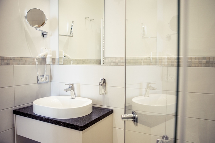 Imagen de la habitación del Hotel Weinhaus Uhle. Foto 17