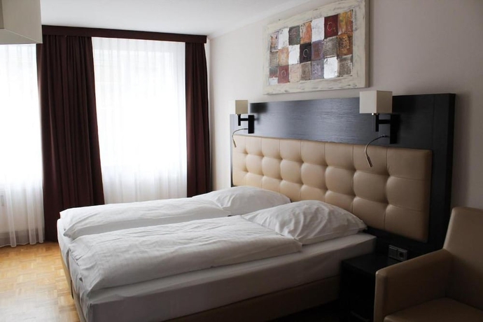 Imagen de la habitación del Hotel Weinhaus W&ouml;hler. Foto 15
