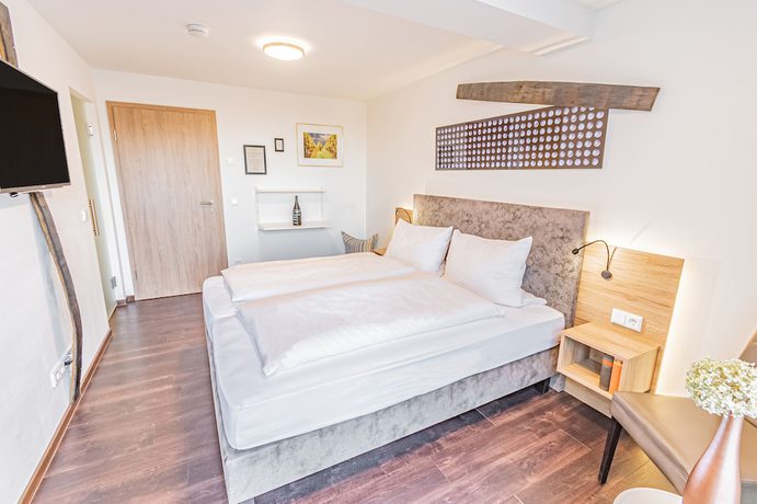 Imagen de la habitación del Hotel Weinhotel Ayler Kupp. Foto 4