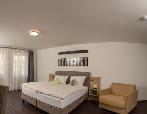 Imagen de la habitación del Hotel Weinhotel Ayler Kupp. Foto 6