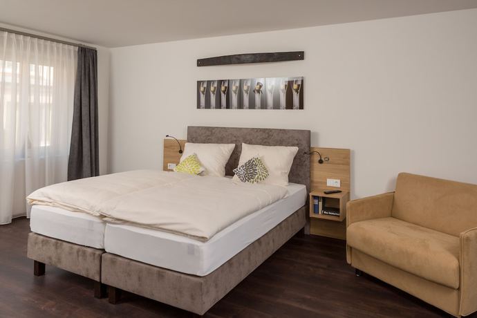 Imagen de la habitación del Hotel Weinhotel Ayler Kupp. Foto 14