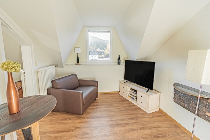 Imagen de la habitación del Hotel Weinhotel Ayler Kupp. Foto 16