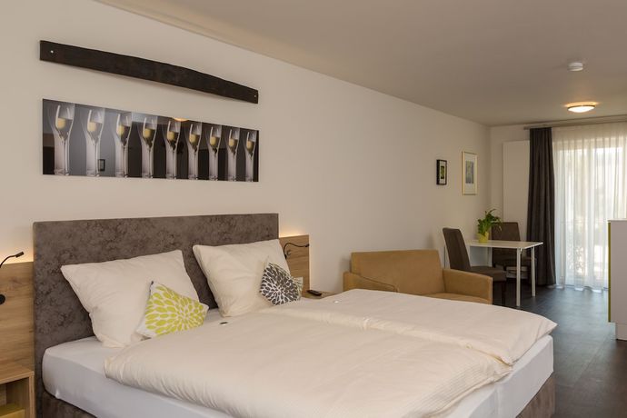 Imagen de la habitación del Hotel Weinhotel Ayler Kupp. Foto 18