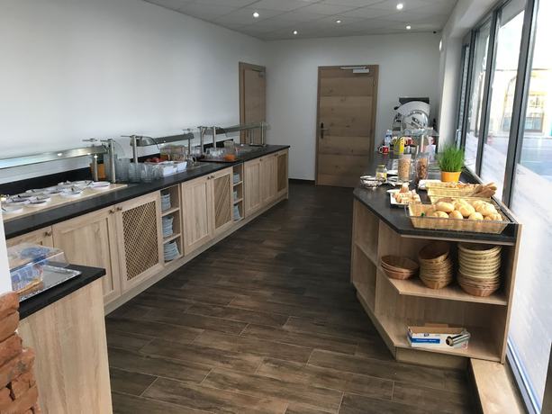 Imagen del bar/restaurante del Hotel Weinhotel Kirchenwirt. Foto 10