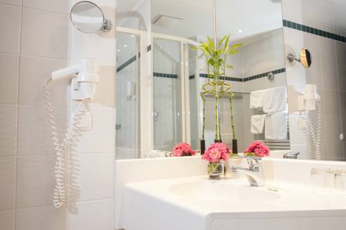 Imagen de la habitación del Hotel Weinlandhof. Foto 10