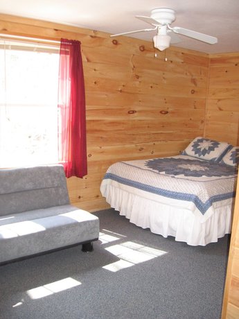 Imagen de la habitación del Hotel Weirs Beach Motel and Cottages. Foto 7