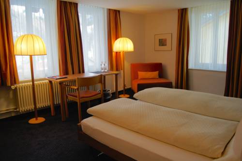 Imagen de la habitación del Hotel Weisses Kreuz, Bergün/Bravuogn. Foto 15
