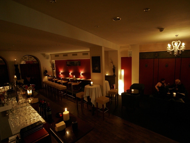 Imagen del bar/restaurante del Hotel Weisses Kreuz, Bregenz. Foto 4