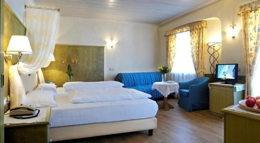 Imagen de la habitación del Hotel Weisses Lamm, Welsberg-Taisten - Monguelfo-Tesido. Foto 18