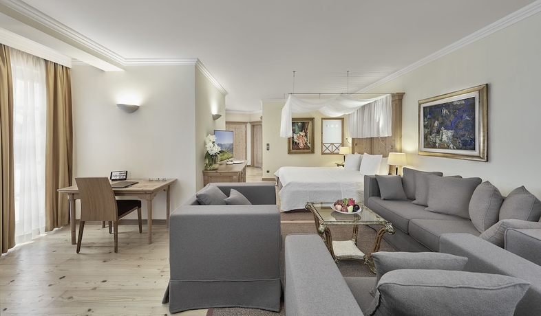 Imagen de la habitación del Hotel Weisses Roessl. Foto 6