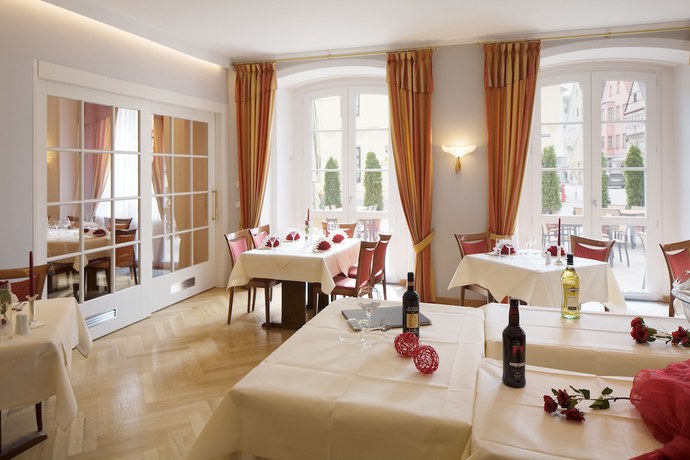 Imagen del bar/restaurante del Hotel Weisses Ross, Memmingen. Foto 2