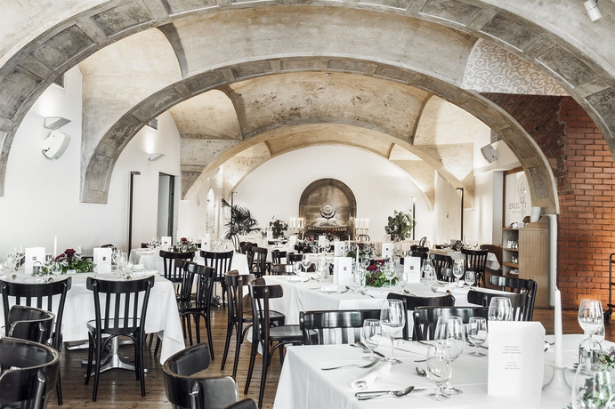 Imagen del bar/restaurante del Hotel Weitzer Graz. Foto 5