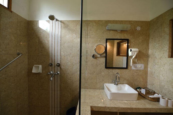 Imagen de la habitación del Hotel WelcomHeritage Judge\'s Court. Foto 11