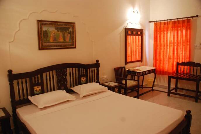 Imagen de la habitación del Hotel WelcomHeritage Kalyan Bhawan. Foto 17