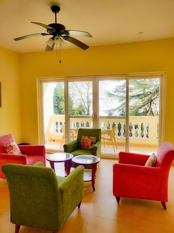 Imagen de la habitación del Hotel WelcomHeritage Kasmanda Palace. Foto 10