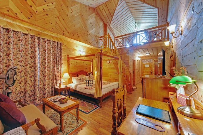 Imagen de la habitación del Hotel WelcomHeritage Urvashi\'s Retreat. Foto 6