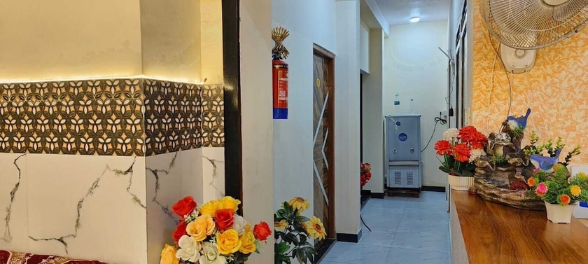 Imagen de los interiores del Hotel Welcome Guest House, Ujjain. Foto 7