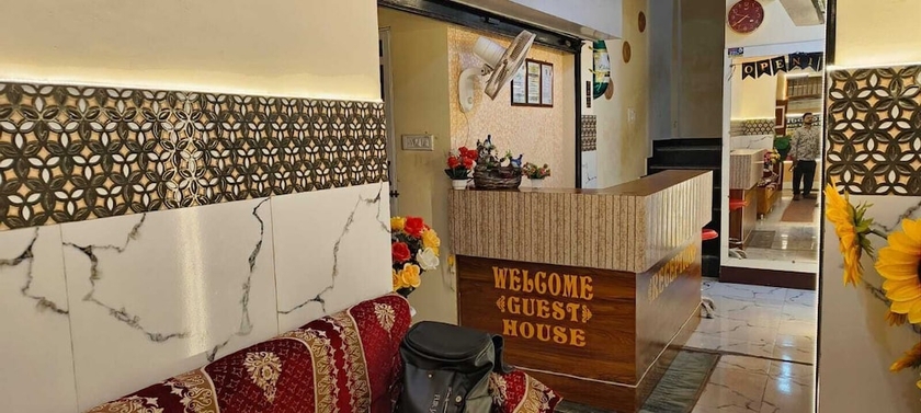 Imagen de los interiores del Hotel Welcome Guest House, Ujjain. Foto 8