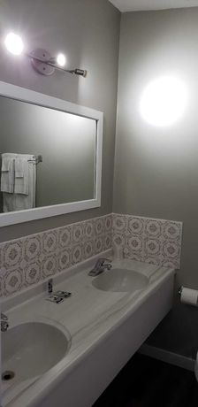 Imagen de la habitación del Hotel Welcome Inn. Foto 14