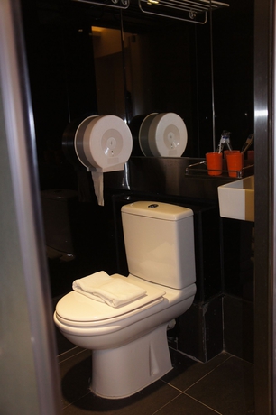 Imagen de la habitación del Hotel Welcome Inn, Tsim Sha Tsui. Foto 6