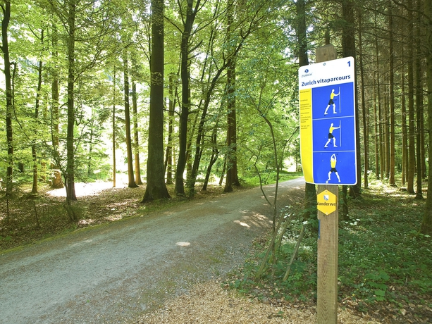 Imagen de los interiores del Hotel Welcome Inn Zurich Airport. Foto 15