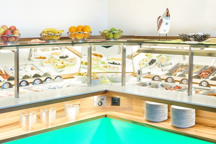 Imagen del bar/restaurante del Hotel Welcome Inn Zurich Airport. Foto 7