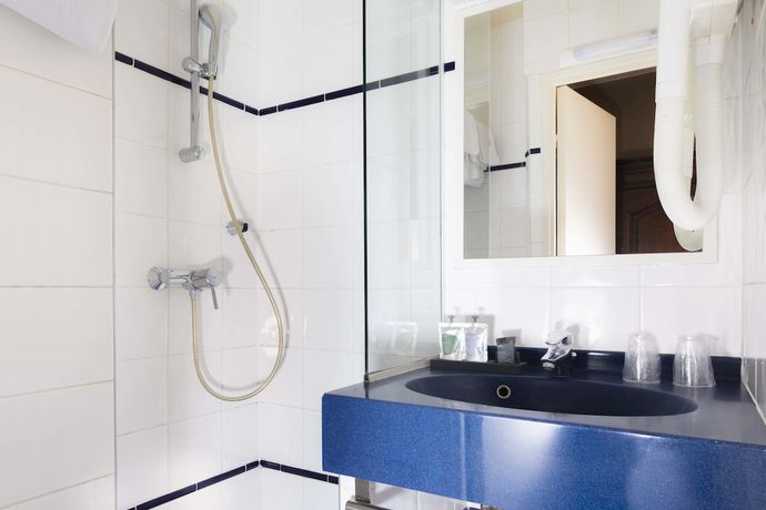 Imagen de la habitación del Hotel Welcome, Par&iacute;s Centro. Foto 10