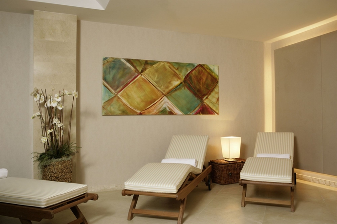 Imagen de la piscina del Hotel Welcome Parkhotel Euskirchen. Foto 16