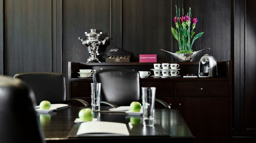 Imagen de los interiores del Hotel Welcome Parkhotel Euskirchen. Foto 13