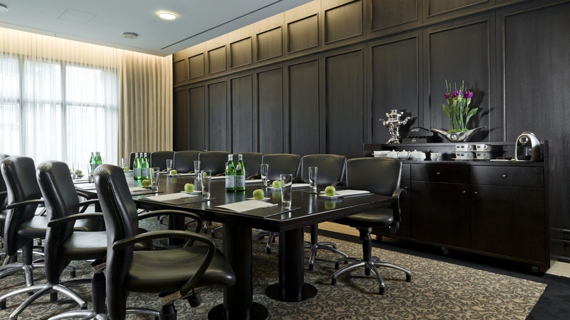 Imagen de los interiores del Hotel Welcome Parkhotel Euskirchen. Foto 14