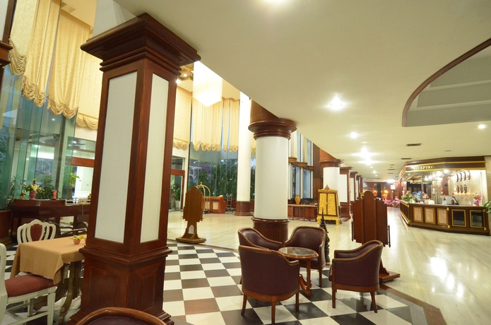 Imagen de los interiores del Hotel Welcome Plaza. Foto 9