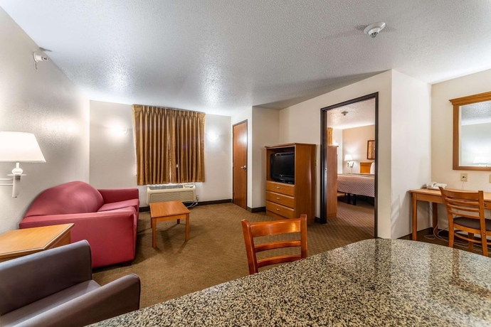 Imagen de la habitación del Hotel Welcome Suites. Foto 11