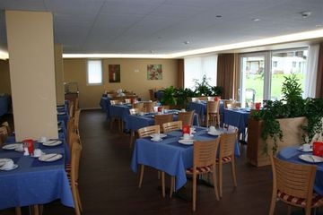 Imagen del bar/restaurante del Hotel Welcome T&auml;sch by T&auml;scherhof. Foto 4