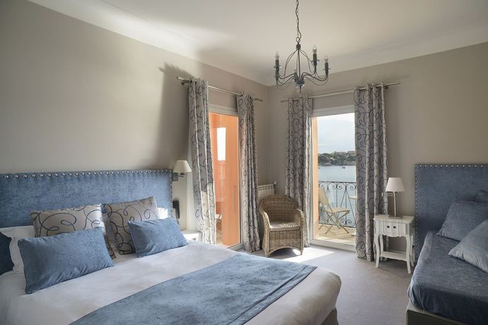 Imagen de la habitación del Hotel Welcome, VILLEFRANCHE-SUR-MER. Foto 4