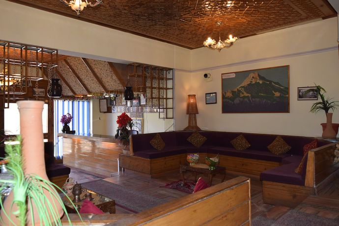 Imagen de los interiores del Hotel Welcome at Gulmarg. Foto 14