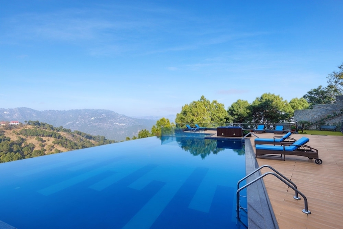 Imagen de la piscina del Hotel Welcomheritage Glenview Resort. Foto 18