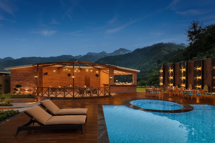 Imagen de los interiores del Hotel Welcomhotel By ITC Hotels Jim Corbett. Foto 12
