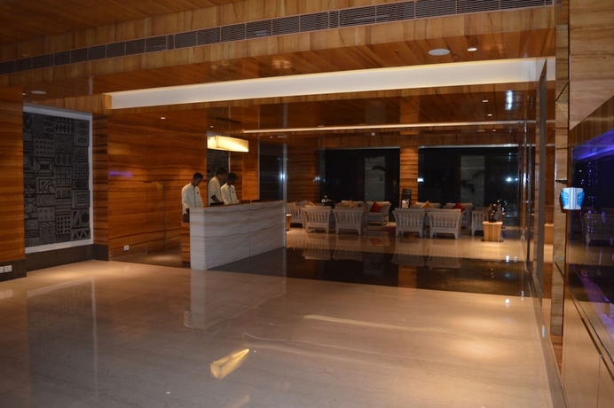 Imagen de los interiores del Hotel Welcomhotel By Itc Hotels, Kences Palm Beach, Mamallapuram. Foto 18