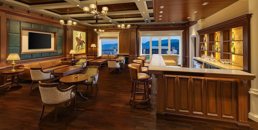 Imagen del bar/restaurante del Hotel Welcomhotel by ITC Hotels, Tavleen, Chail. Foto 2
