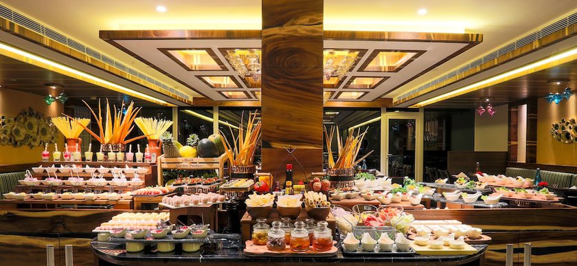 Imagen del bar/restaurante del Hotel Welcomhotel by ITCs, Shimla. Foto 8