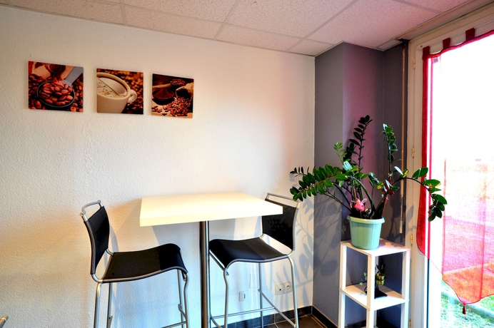 Imagen del bar/restaurante del Hotel Welcomotel. Foto 4