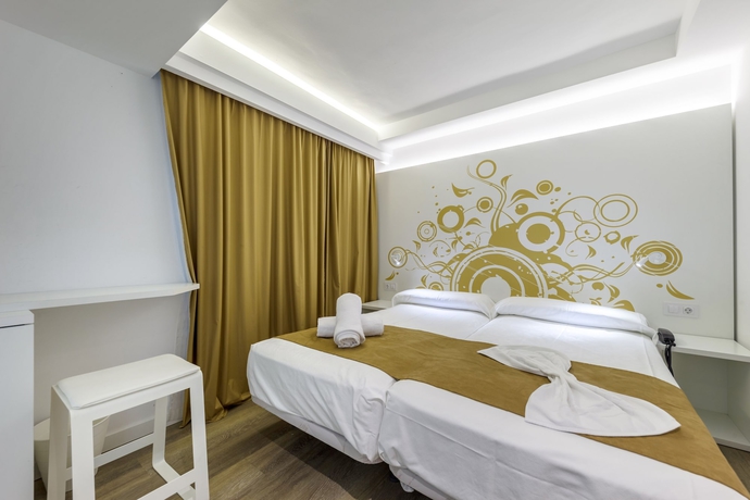 Imagen de la habitación del Hotel Welikehotel Triton Beach. Foto 8